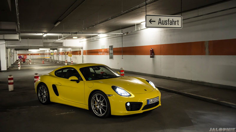 Illustration for article titled The Most Gorgeous Photos Of A Porsche Cayman You Will Ever See